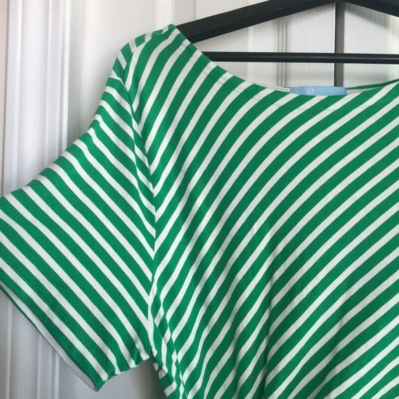 Striped green & white dress - Picture 2 of 4